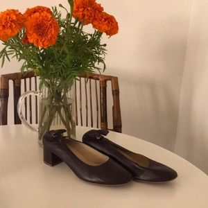 Everlane day heel in oxblood